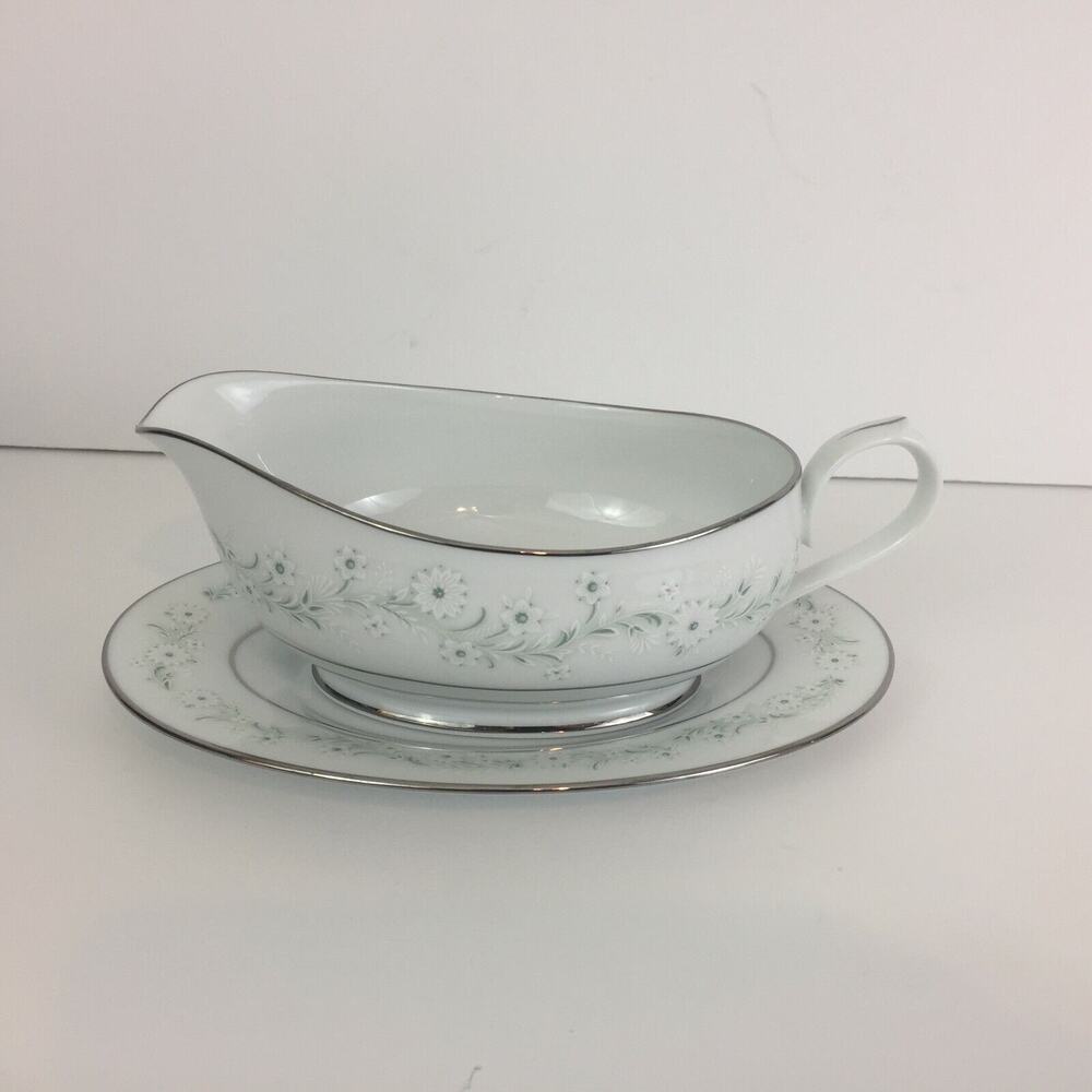 Vintage Noritake Contemporary Fine China Gravy Boat Under Plate Green White